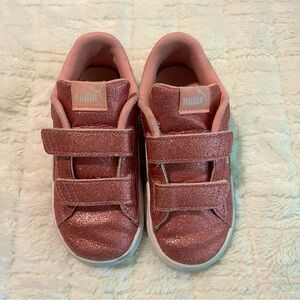 Pink Sparkle 💖 Pumas! • Size 9 • Girls XS